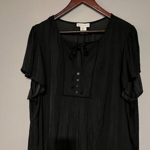 NWT Black blouse 1XL Cupcakes and Cashmere